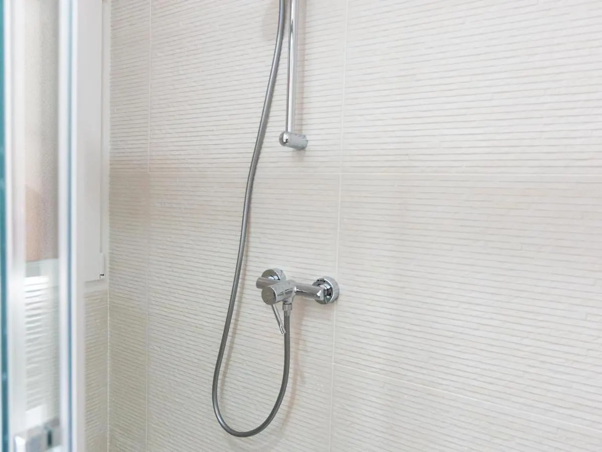 Gorgeous Renovated Apartment 2Br Ac Málaga 0*,  España